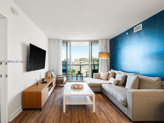 5th image of 2602 E Hallandale Beach Blvd #R1109