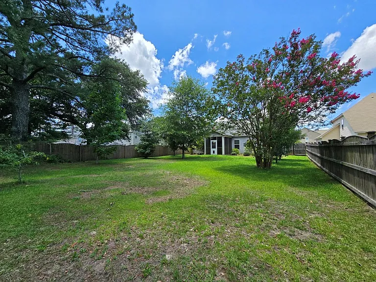 1833 Talisker Dr — Photo 25