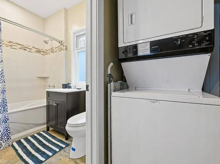 551 Atlantic St #UPPER — Photo 22