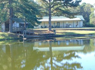 669 Rabbit Rd, Silver Creek, MS 39663