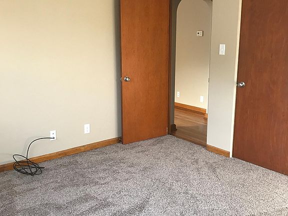 4th image of 604.5 Morgantown Ave #1