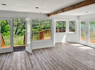 4126 Ginnett Rd, Anacortes, WA 98221