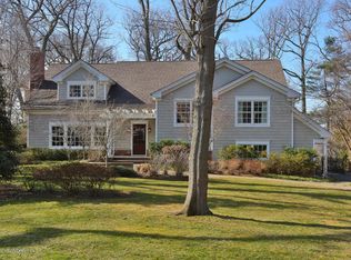 9 Circle Dr, Rumson, NJ 07760