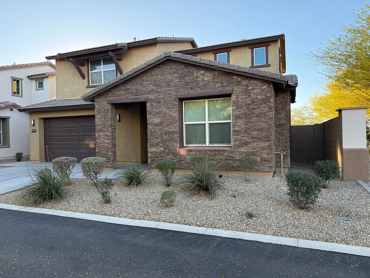 Building Photo - 17797 W Cassia Way