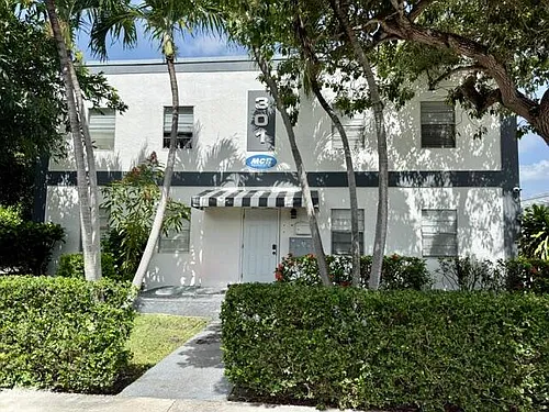 301 S M St #1 Photo 1