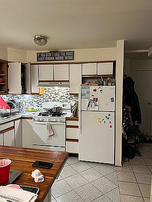 3rd image of 7628 Grand Central Pkwy APT 1