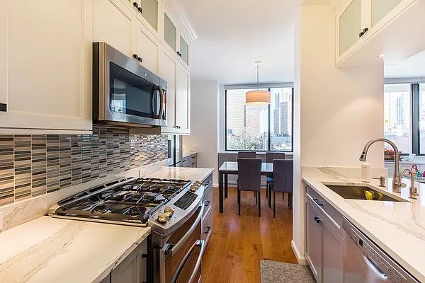 Rented by Compass | media 29