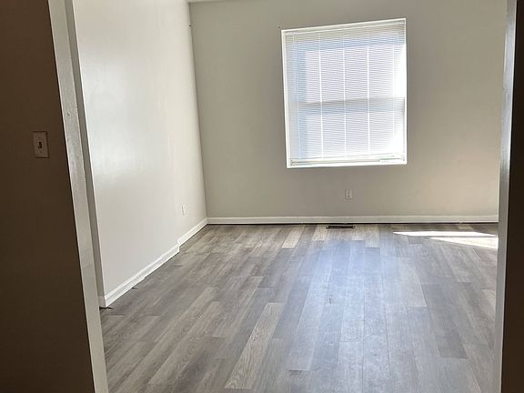 2nd image of 4119 Farlin Ave Floor 2