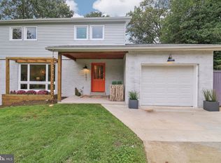 1521 Lakewood Dr, Woodbridge, VA 22192