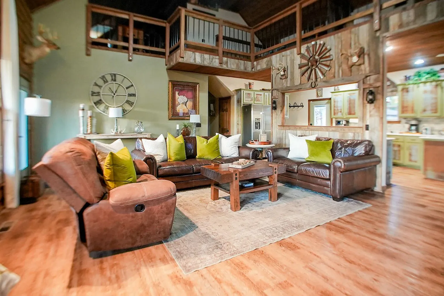 2 bed, 2.0 bath, 2411 sqft, $25,744 — Photo 3