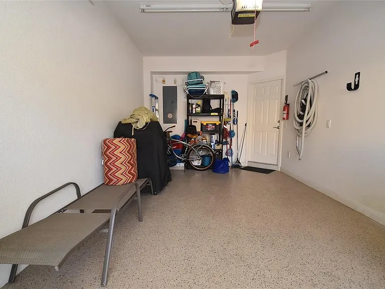 7624 Bergamo Ave #4B — Photo 21