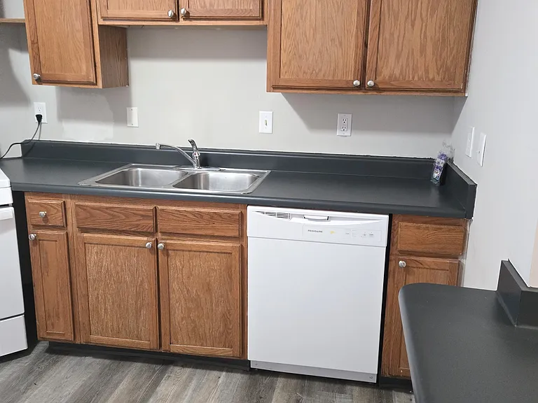Highland Park Townhomes — Photo 27