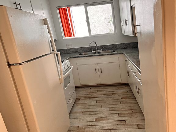 2nd image of 1343 N Sierra Bonita Ave APT 6