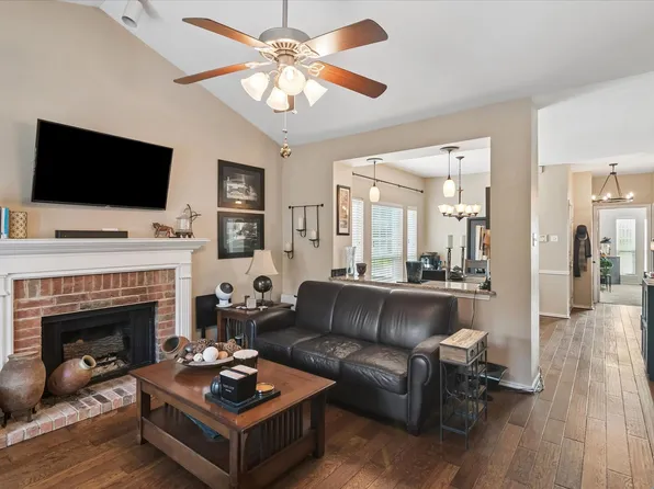 12660 Hillcrest Rd APT 5208, Dallas, TX 75230