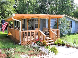 10 Wagon Trail Cir, Dallas, GA 30132