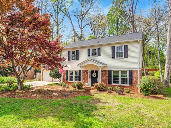 103 Devenger Pl, Greer, SC 29650