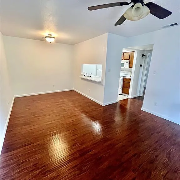 1705 Crossing Pl #132C — Photo 3
