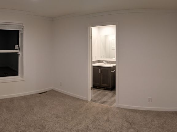 5th image of 39021 Holly Ln #3
