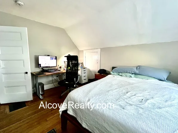 48 Gold Star Rd, Cambridge, MA
