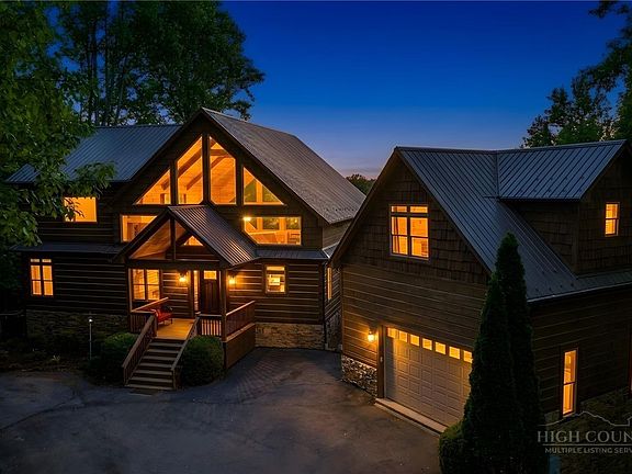 3rd image of 306 Old Megs Lane