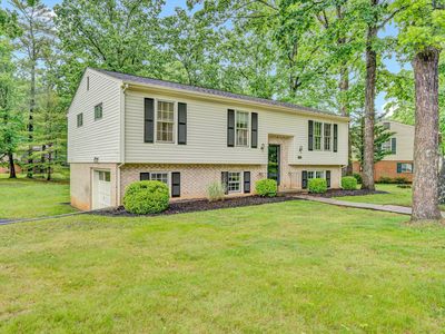 2749 White Pelican Ln, Roanoke, VA, 24018