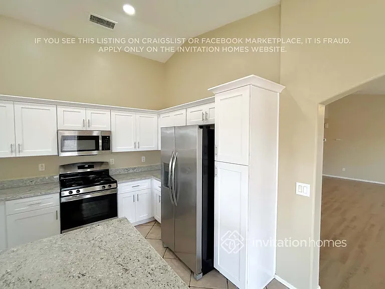 5433 W Grove St — Photo 7