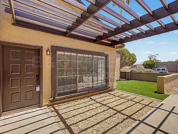 4th image of 4208 W Villa Maria Dr