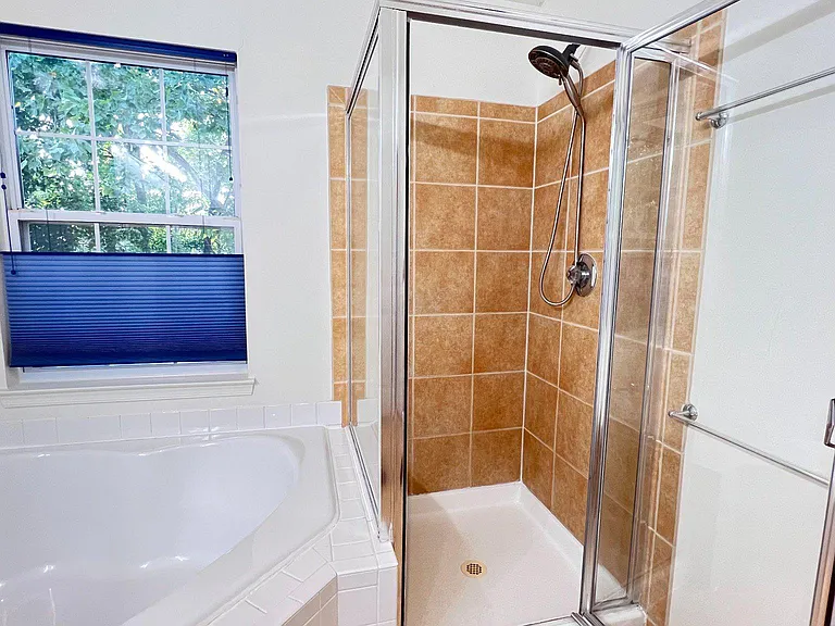4100 Flower Box Ct — Photo 18