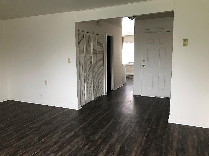 2nd image of 2372 Beckwith Dr
