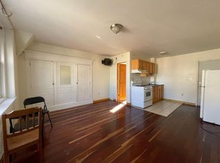 4236 Chestnut St APT 3F, Philadelphia, PA 19104
