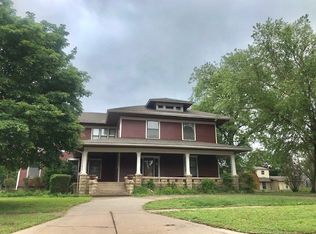 201 S 8th St, Ponca City, OK 74601