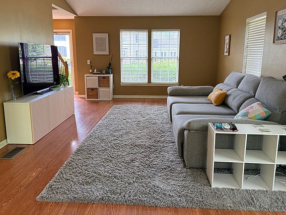 5th image of 167 Creekledge Ln