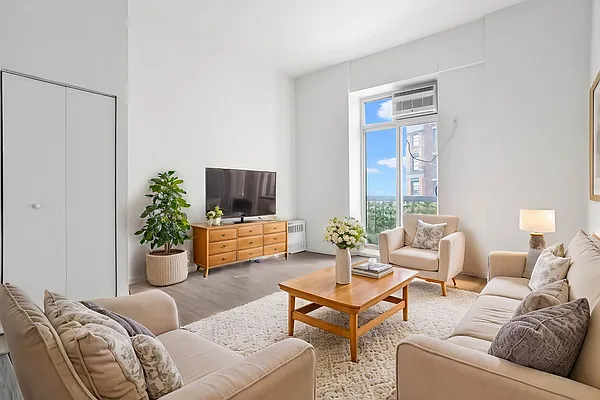 Rented by Kole Group | media 1