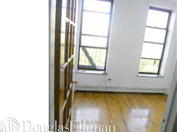 2nd image of 153 Avenue C APT 5FS