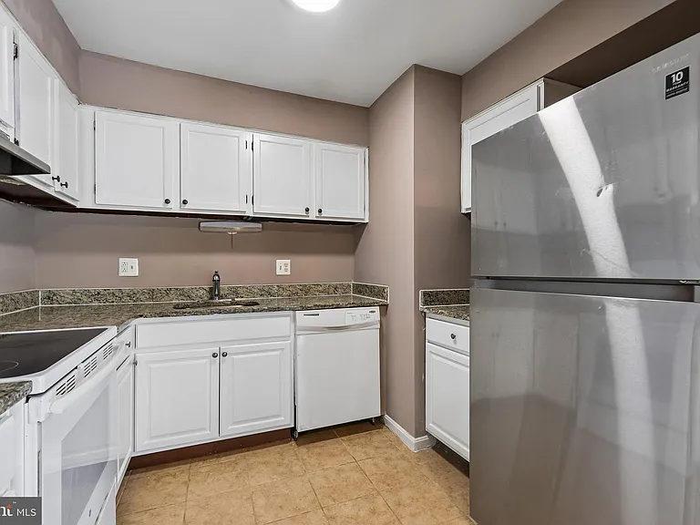 6149 Edsall Rd #N — Photo 7