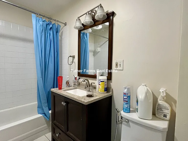 83 Highland St #22 — Photo 5