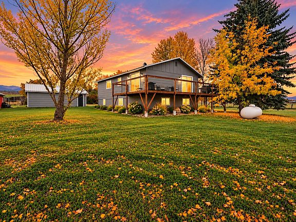 3rd image of 782 Quast Ln