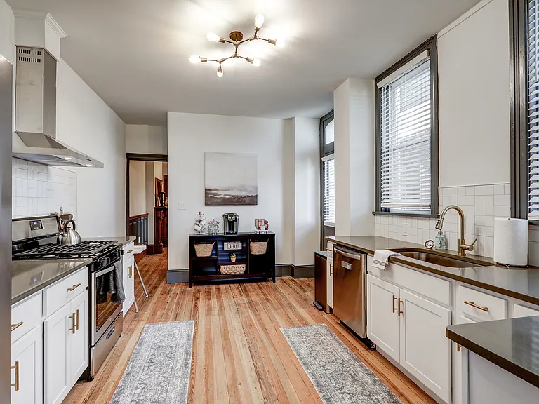 732 Chestnut St — Photo 8