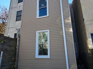 1703 Arlington St #A, Philadelphia, PA 19121