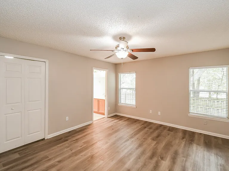 2621 Fernleaf Dr — Photo 10