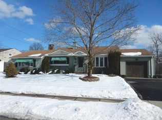 25 Caroline Pl, Colonia, NJ 07067