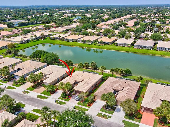 4th image of 10753 Royal Caribbean Cir