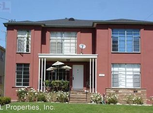 5301 Russell Ave, Los Angeles, CA 90027