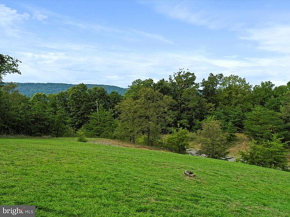 5th image of Cardinal Ridge Ests