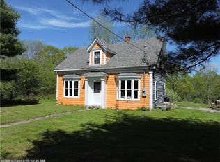 270 E Side Dr, Verona Island, ME 04416