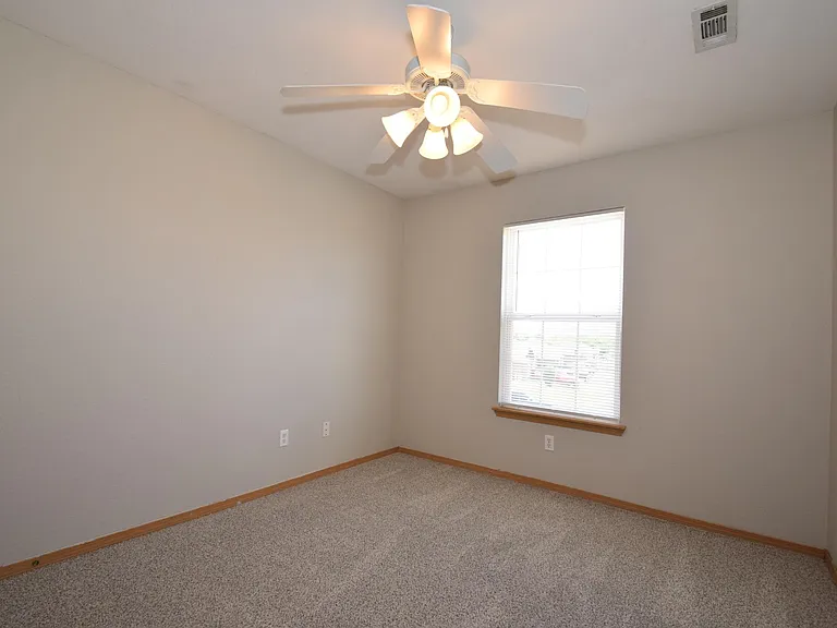 1154 Homestead Loop — Photo 13
