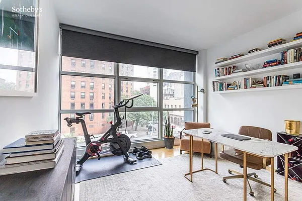 Rented by Sotheby's International Realty | media 34