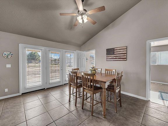 5th image of 1190 N Horsemans Park Dr