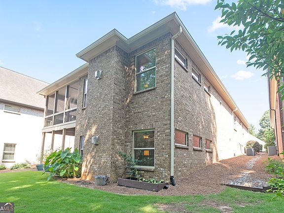 4th image of 1237 Magnolia Path Way
