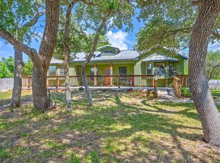 1045 N McCampbell St, Aransas Pass, TX 78336